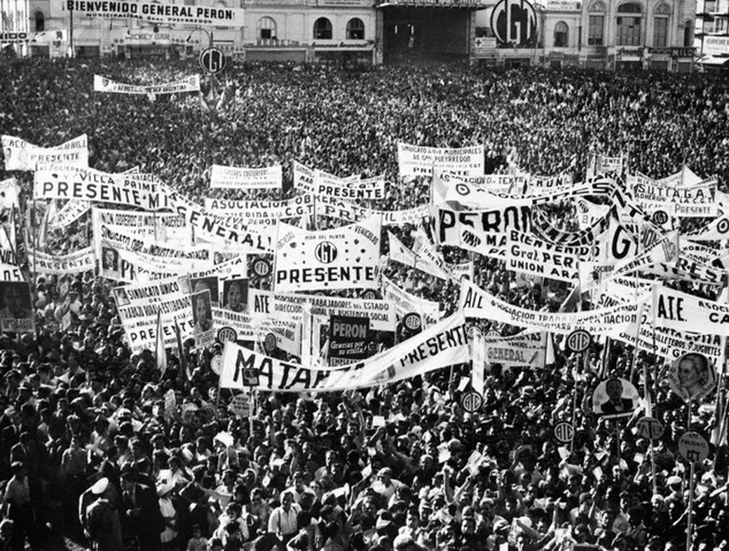 Saving the People: How Populists Hijack Religion