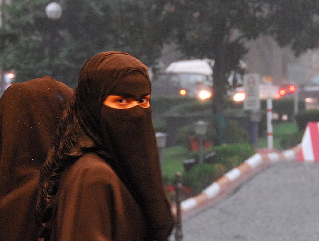 Veiling the Issue: Complexities of British Secularism