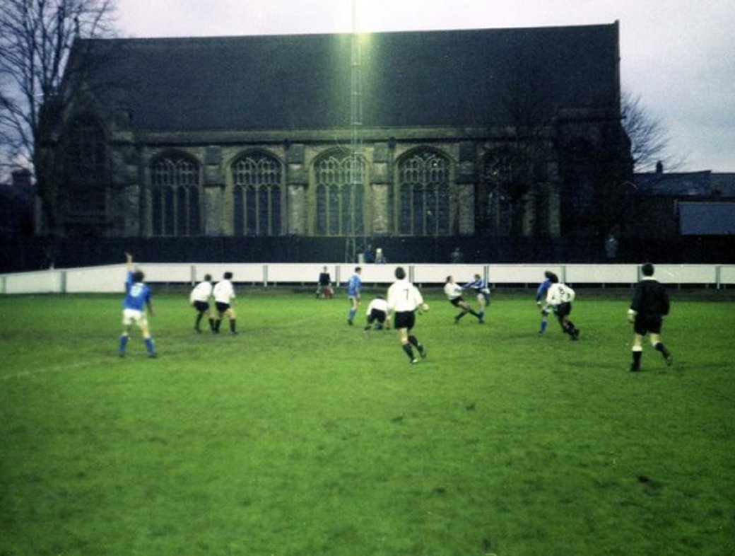 The double&ndash;edged assets of faith and sport for social cohesion