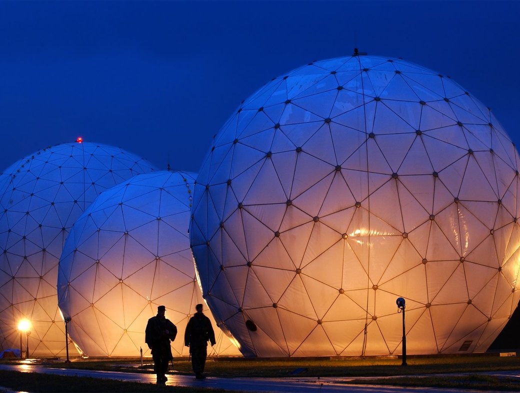 Sacred freedom, cryonics and techno-resurrection