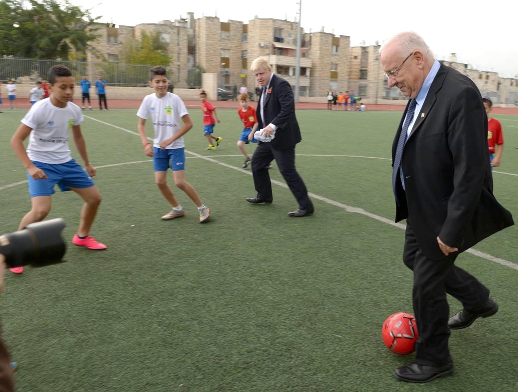 Politicians have caught fantasy fever, and we&rsquo;re all going to lose