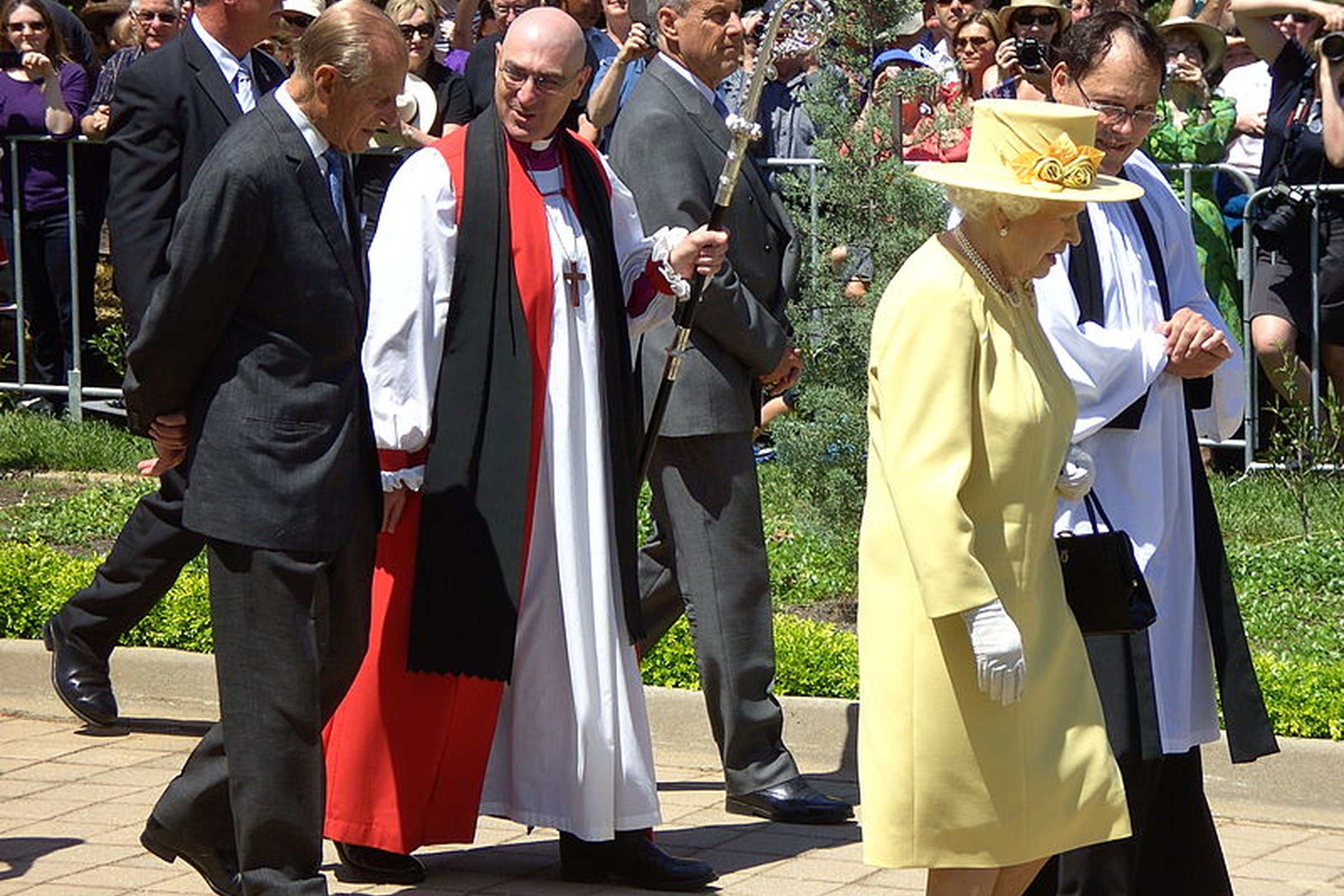 How Anglicans think about society