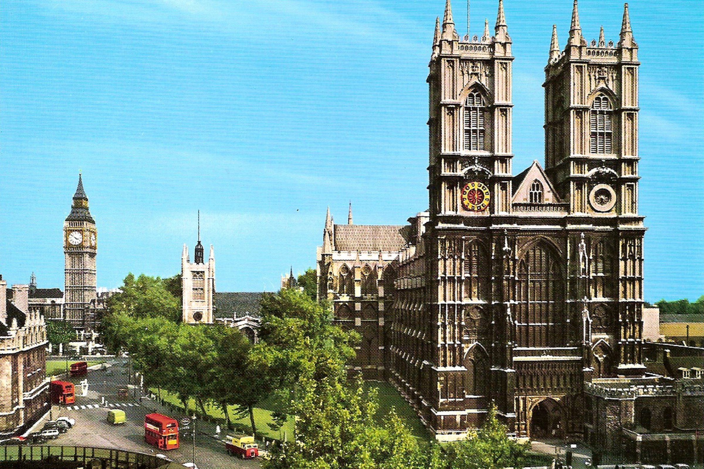 Should religion and the state be separate? Chatham House debate