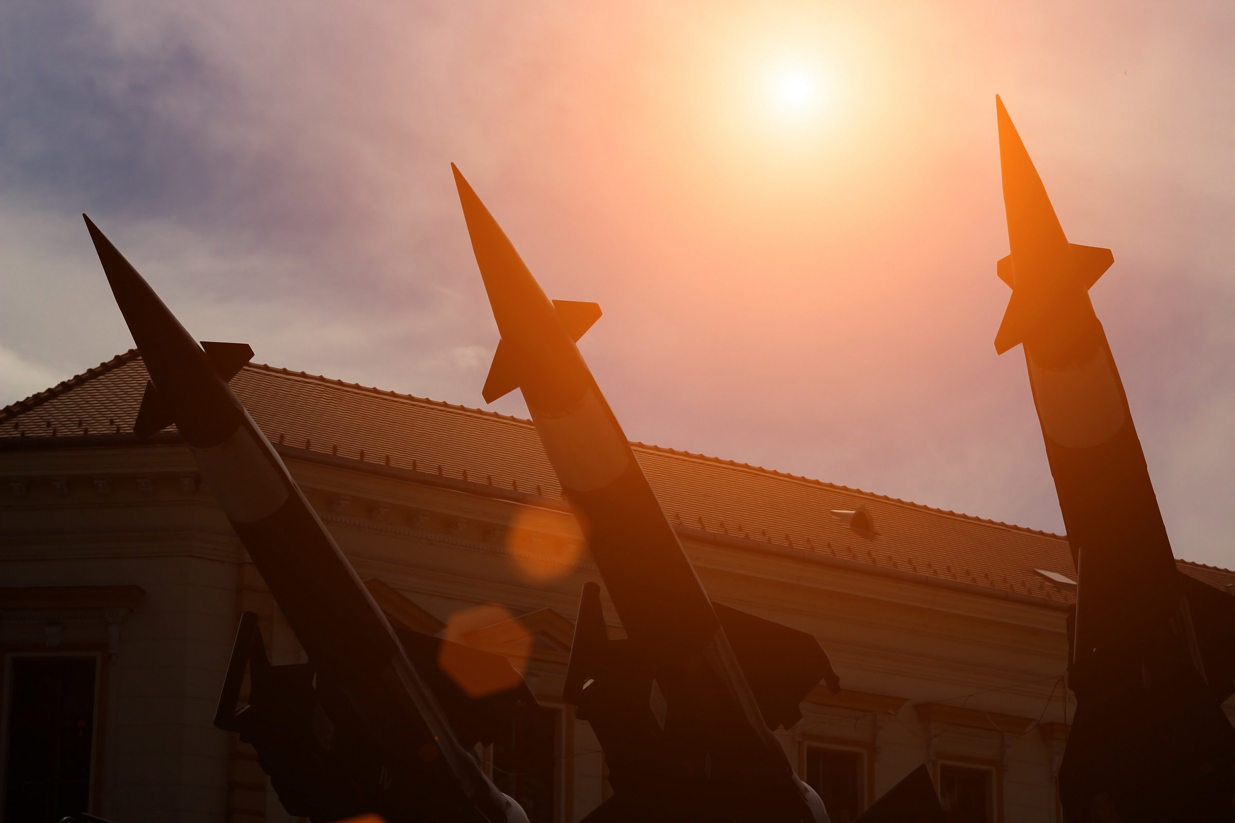 From the Mangonel to Mustard Gas: Weapons Capable of Mass Destruction in Islam