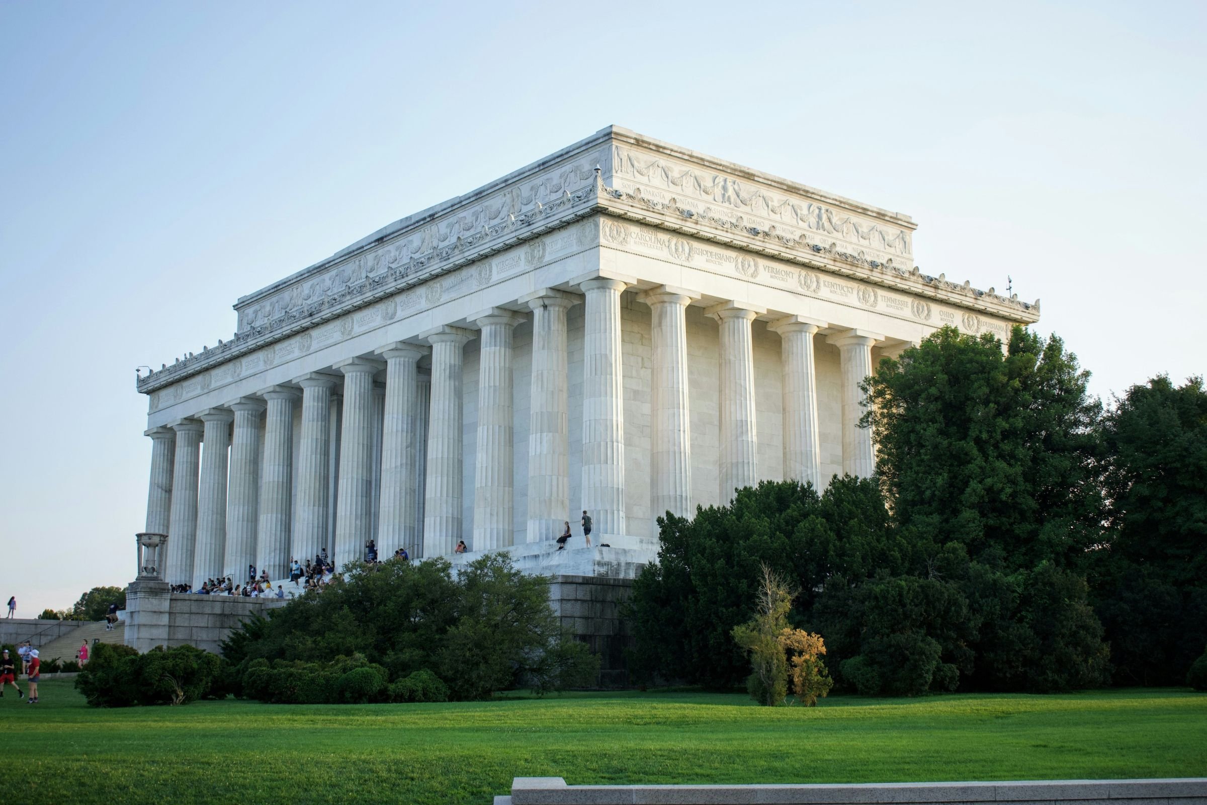 BC in DC: Christian humanism and the Lincoln memorial